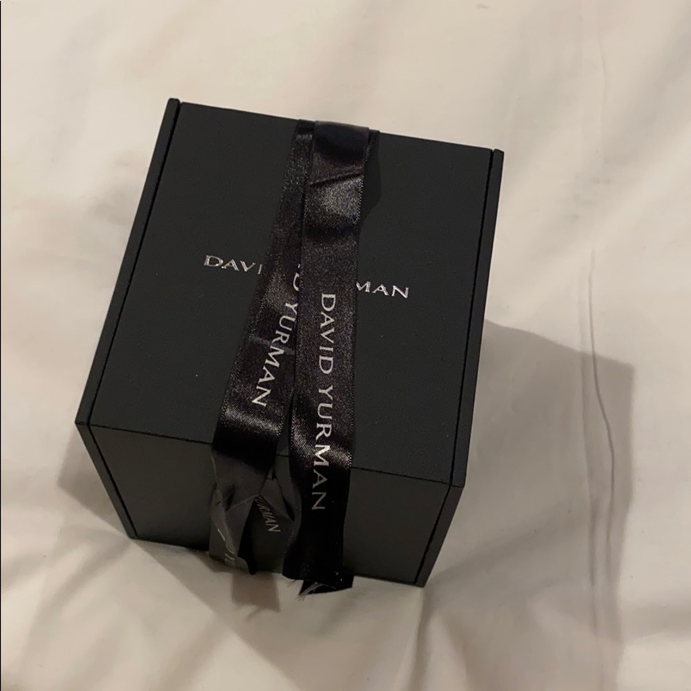 Empty David yurman box